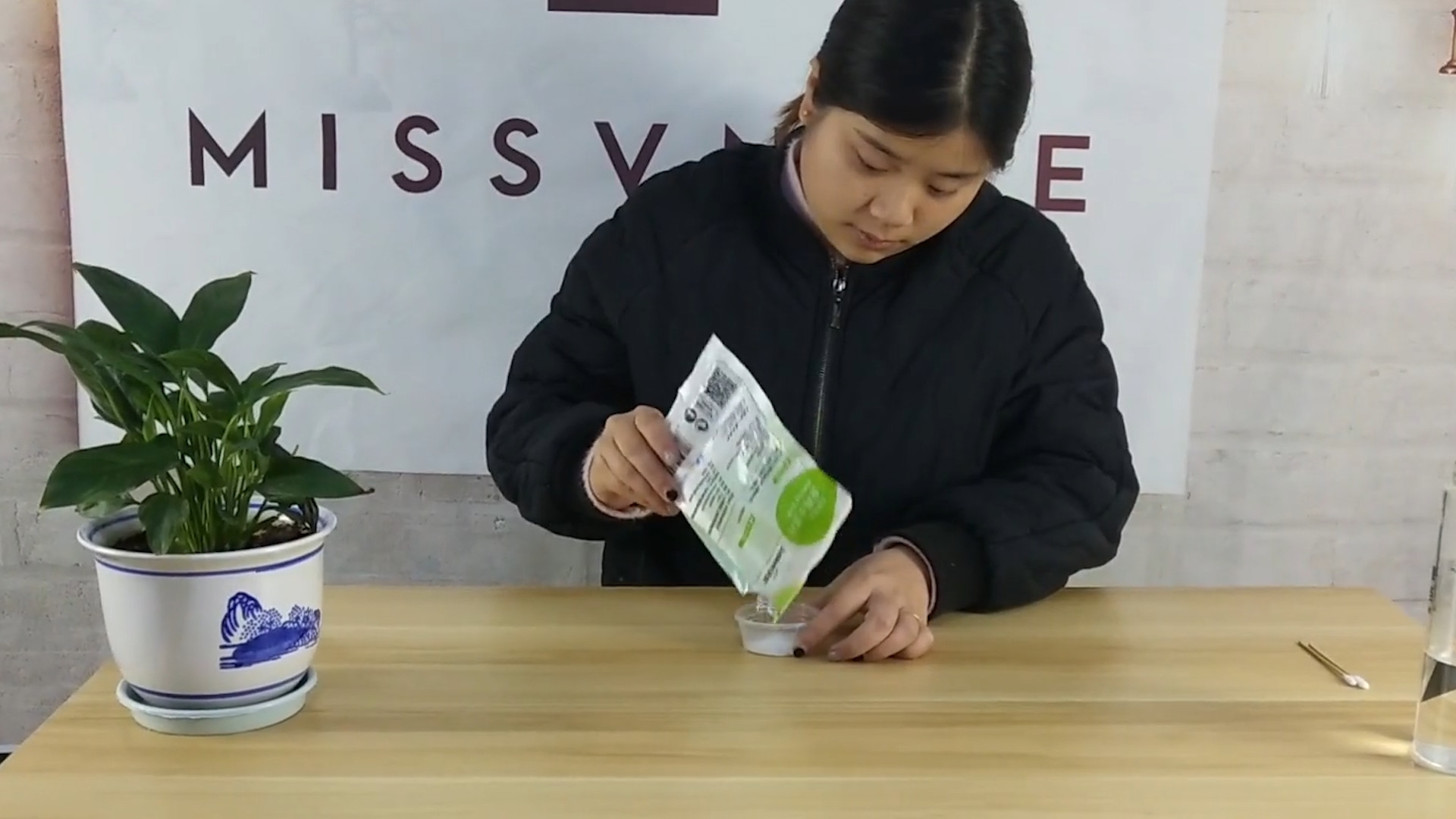 去手上老茧最简单方法,手上有老茧怎么消除