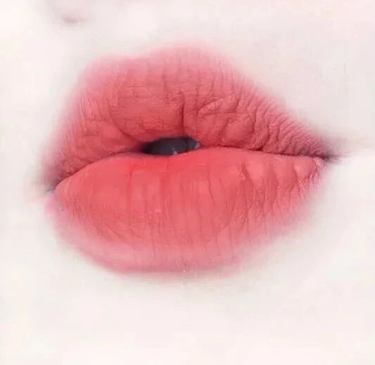 李佳琦推荐了三百多只口红，我帮你们选出了绝对不会出错的八只