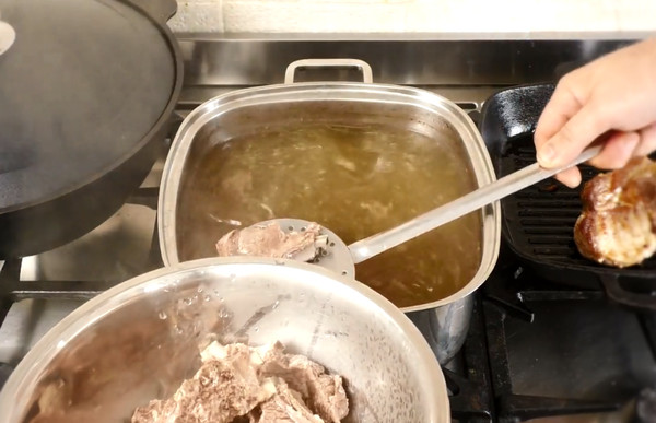 喝大骨汤可以促进骨头愈合吗,喝大骨汤能不能补营养