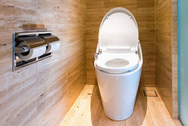 马可波罗坐便器是直冲还是虹吸,直冲坐便器和虹吸坐便器出水测试