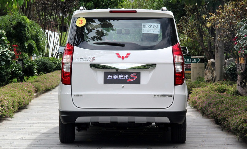 五菱宏光怎么样省油吗,开五菱宏光有什么感受