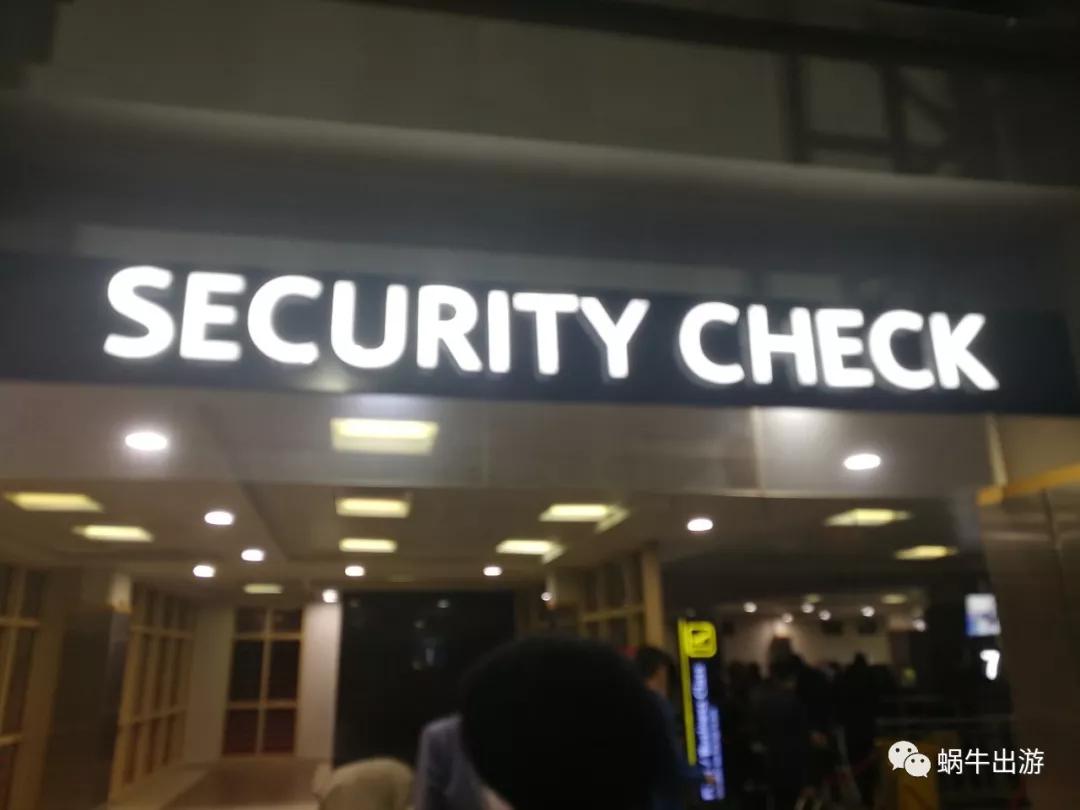 飞机绕地球一圈的纪录,绕地球飞行100圈