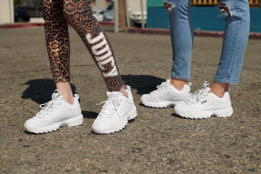 拯救Fila的73岁韩国马云：3次考医失败，转行却大获成功