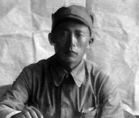 这位开国少将救过*世友许**一命,*世友许**终生都叫他老领导