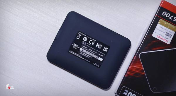 移动硬盘不能超过4g,东芝x300硬盘好吗