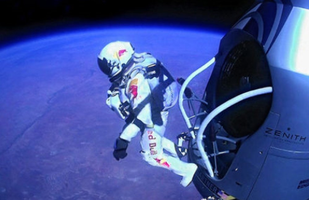 水的沸点与什么因素有关,水的沸点跟什么有关