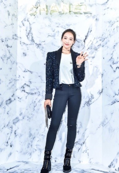 刘雯香奈儿看秀,刘雯香奈儿七夕大片