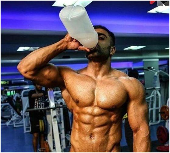 不锻炼喝蛋白粉最佳时间,喝蛋粉对肌肉恢复有好处吗