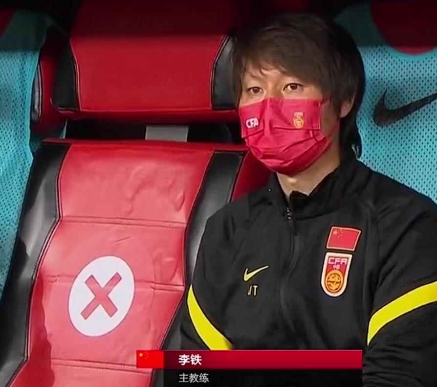 梅开二度预赛武磊传射阿兰,武磊国足1比0泰国队