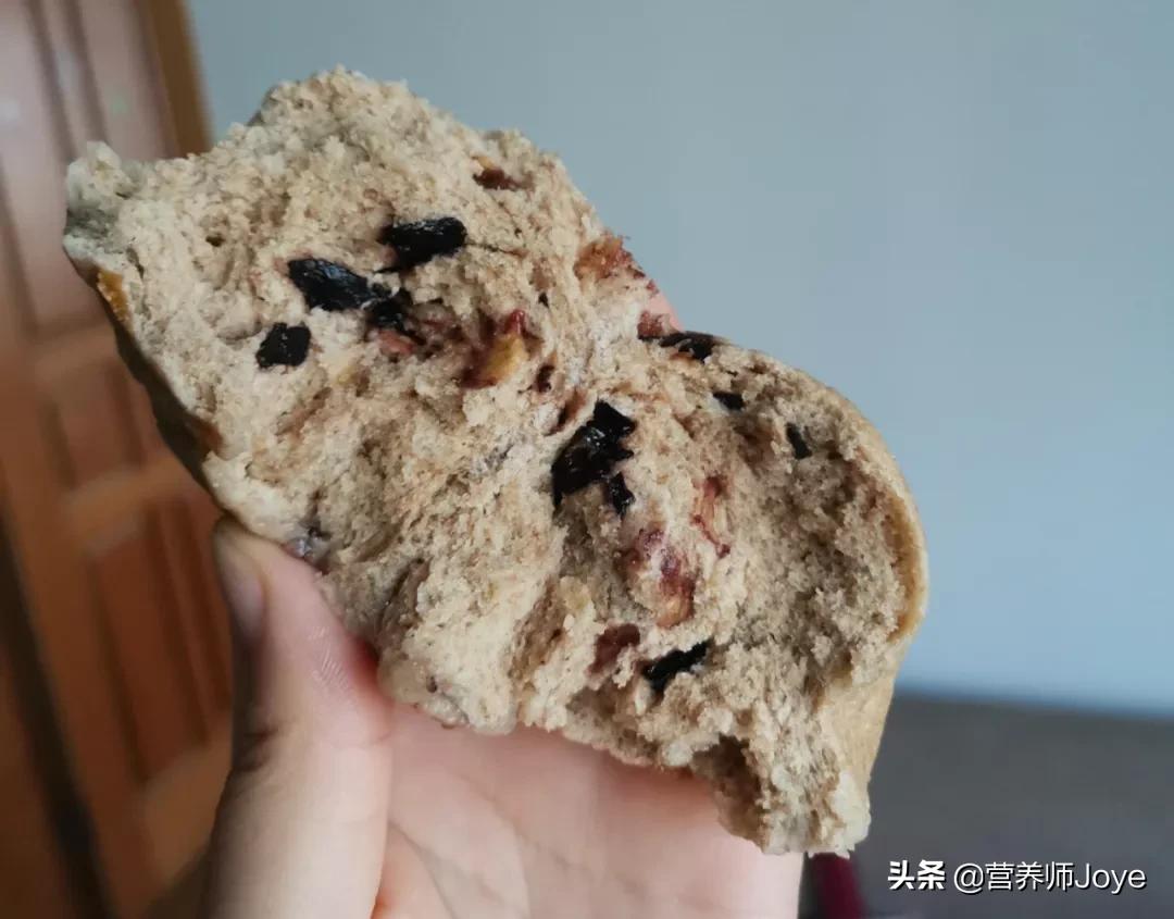 怎么判断全麦面包有没有造假,为啥会出现假的全麦面包