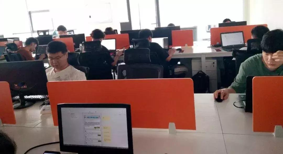 精准制导｜实训实现“无缝对接”沈阳理工大学校企班学生工作状态