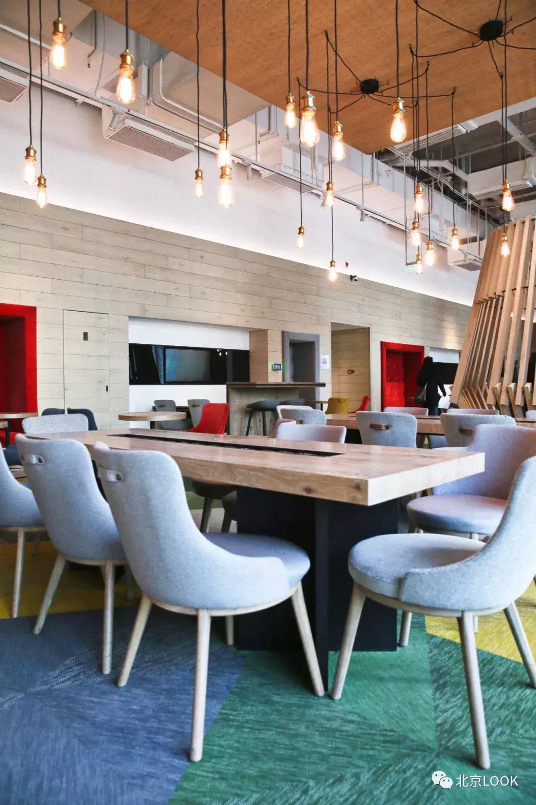 央视大楼对面网红餐厅,央视大楼隔壁酒店