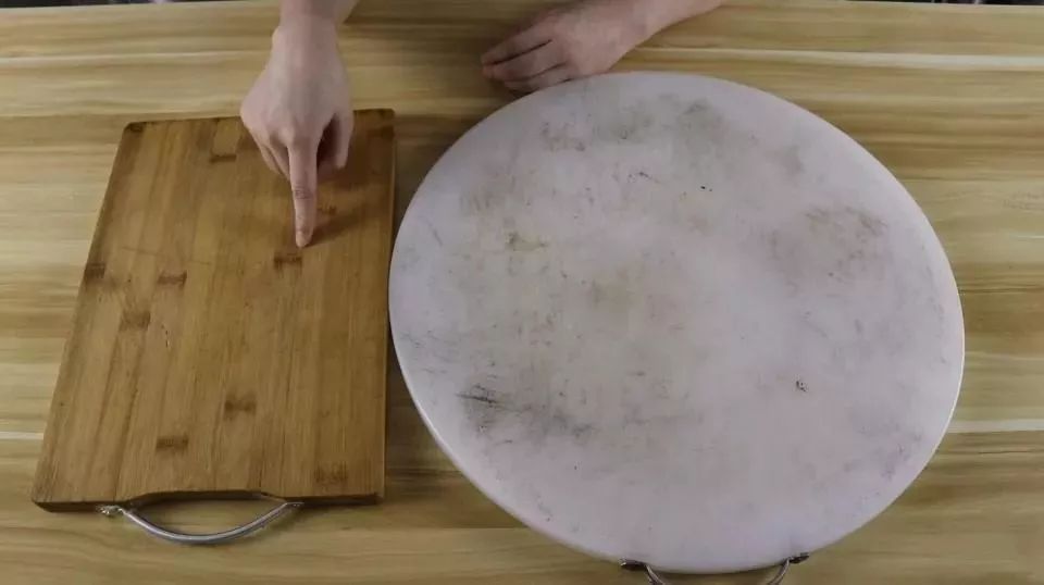 经常清洁可以消除大量的细菌,细菌和脏东西特别不容易清洗