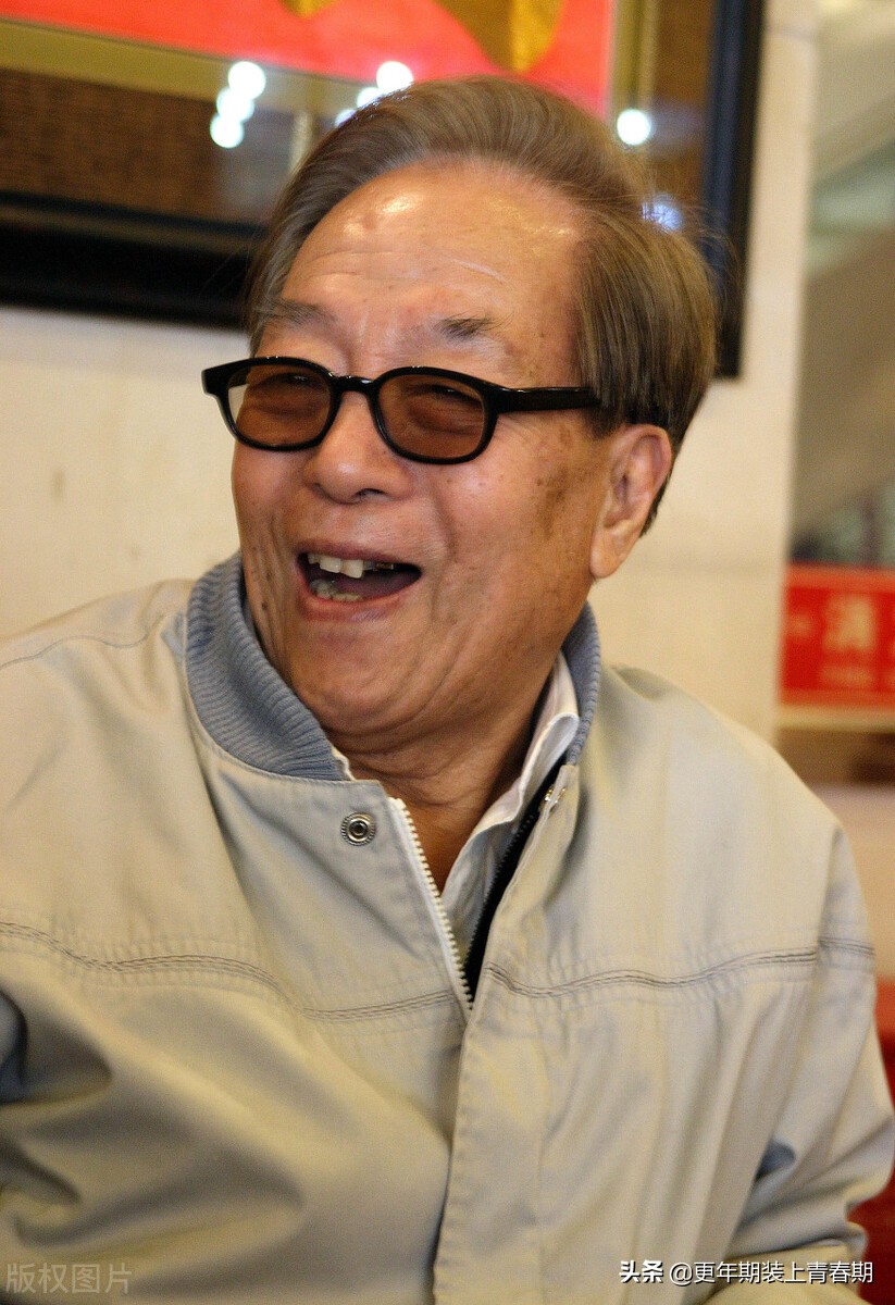 袁阔成的评书三国演义40回完整版,袁阔成的评书三国11回