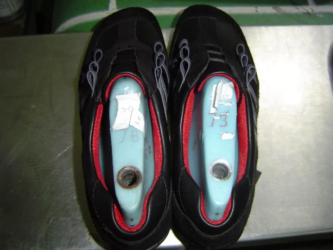 制鞋开版技术,制鞋的基本工艺流程表