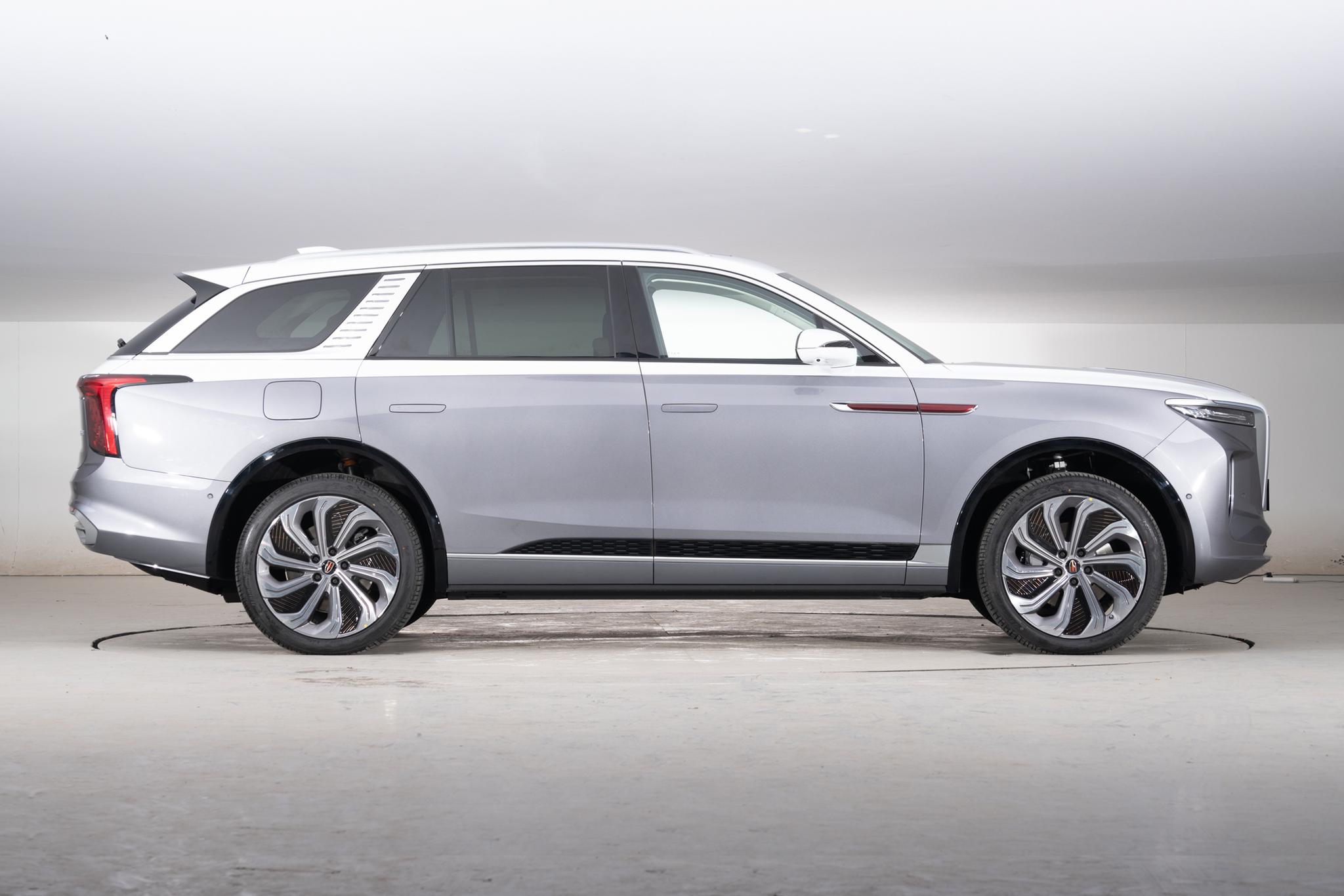 红旗电动车e-hs9用哪家电池,红旗ehs9到底值不值得买