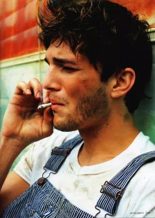 他是好莱坞“乔布斯”，穷到*血卖**，为救6千孩子，逆袭成十亿富翁