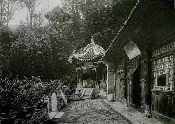 100年前中国风景建筑老照片,两亿多年前的景观