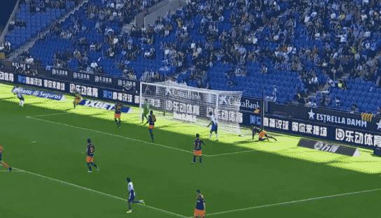 武磊2球1助视频,武磊2次射门