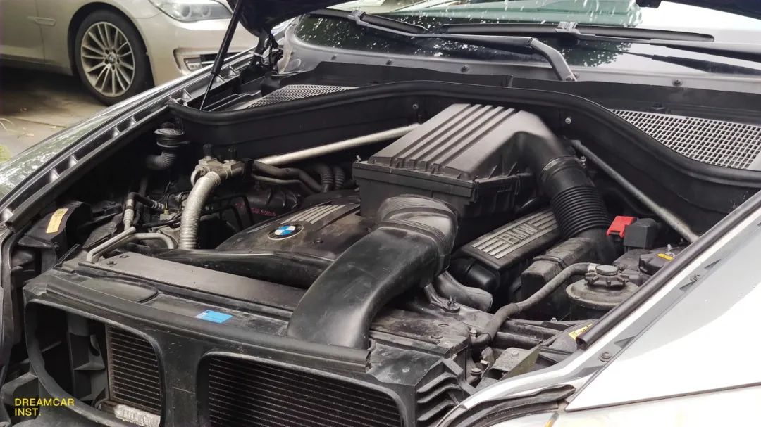 e70x5上代车型,11款宝马x5e70试驾视频