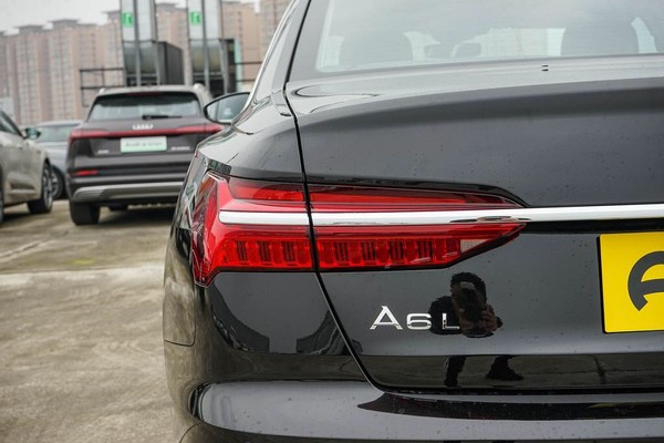 评测奥迪a6l,评测奥迪a6l2020款