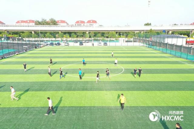 新建8人制足球场,新建11人制标准足球场