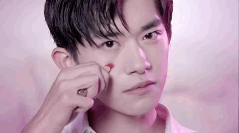 3ce黄黑皮显白的口红,黄黑皮百搭口红大牌