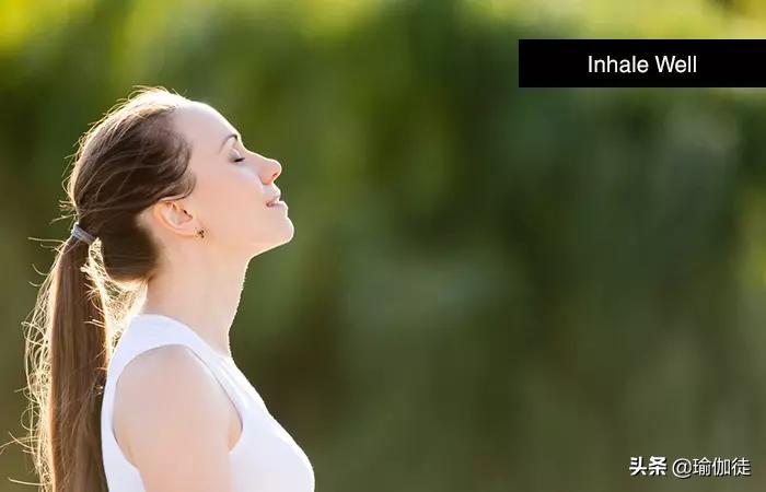 吸烟和肺不好的人,教你5个简单瑜伽体式,养肺练肺,增强肺功能