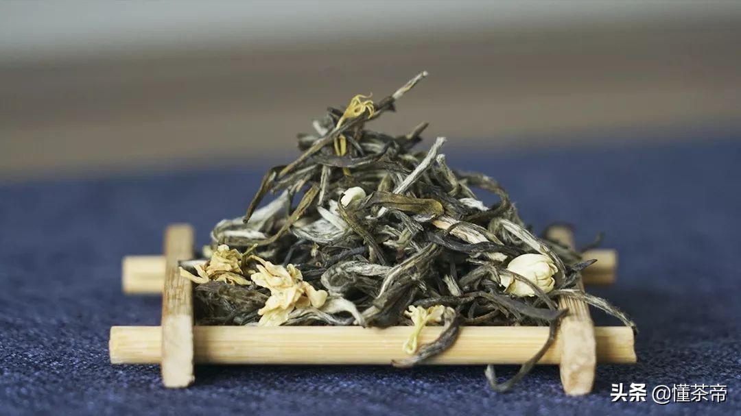 张一元vs吴裕泰茉莉花,张一元和吴裕泰茉莉花茶200元对比