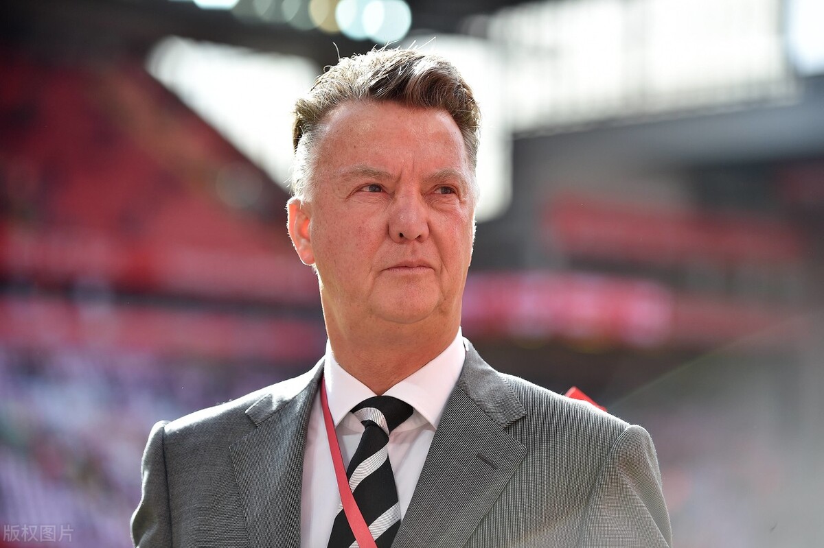 荷兰国家队对范加尔评价,范加尔宣布荷兰大名单的原视频