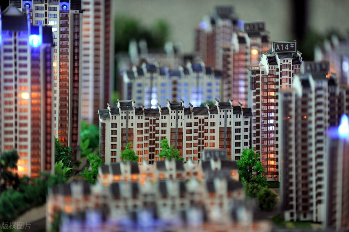 大连房价下跌最惨的楼市,大连楼市哪一年掉过价