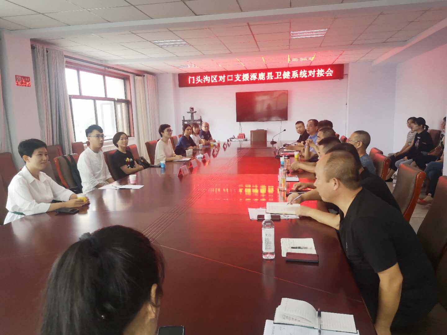 让慈善之花开在心灵深处,让美育之花开在我们心中议论文