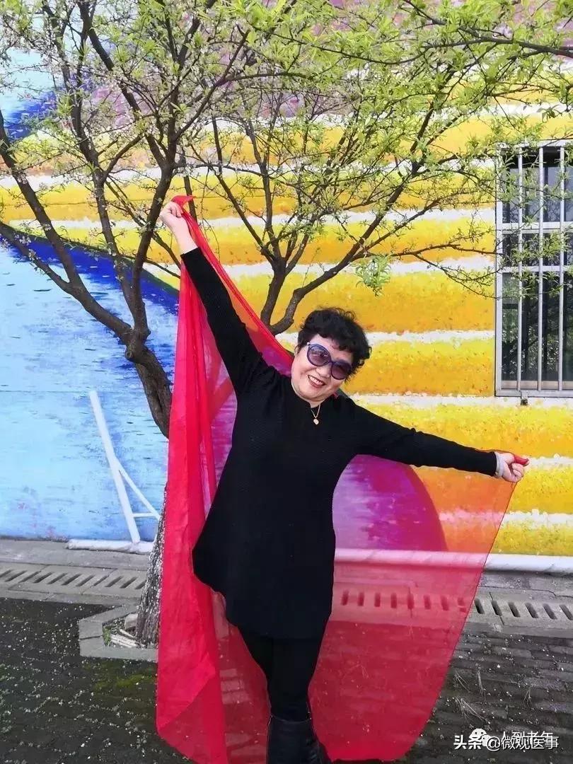 涓浗澶у澶栧嚭鏃呮父鎷嶇収鍔ㄤ綔鍚堥泦,澶у鏃呮父濮垮娍