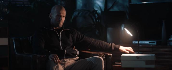 著名“怪胎”大导演最新*片爽**，冲这光头主演我就燃爆了