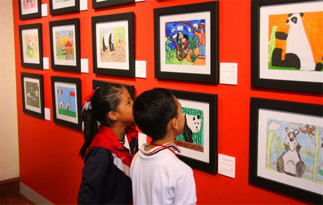 从孩子喜欢的颜色看性格,小孩喜欢的颜色代表的性格