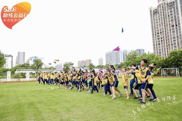 特殊学校用手语来交流,特殊教育学校手语