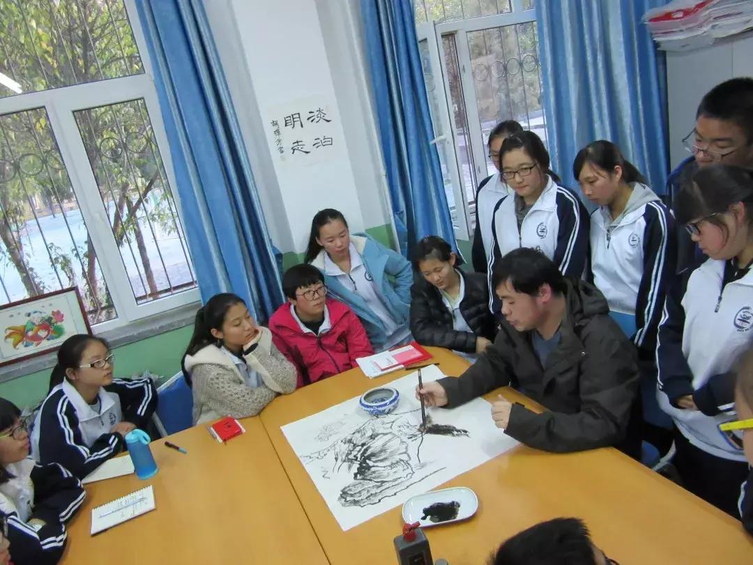 头一届高考便把学生全部送进本科，看首师附如何在通州复制海淀神话！