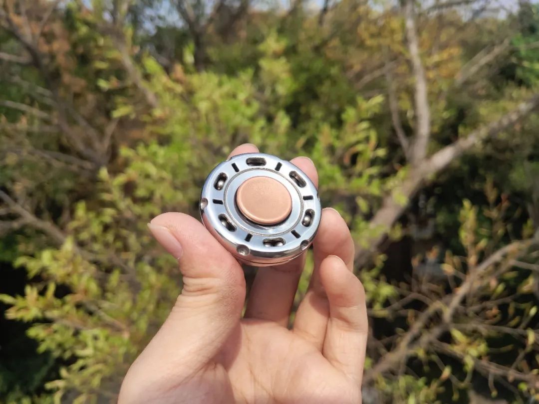 随时随地玩的指尖陀螺,好玩的黑科技指尖陀螺
