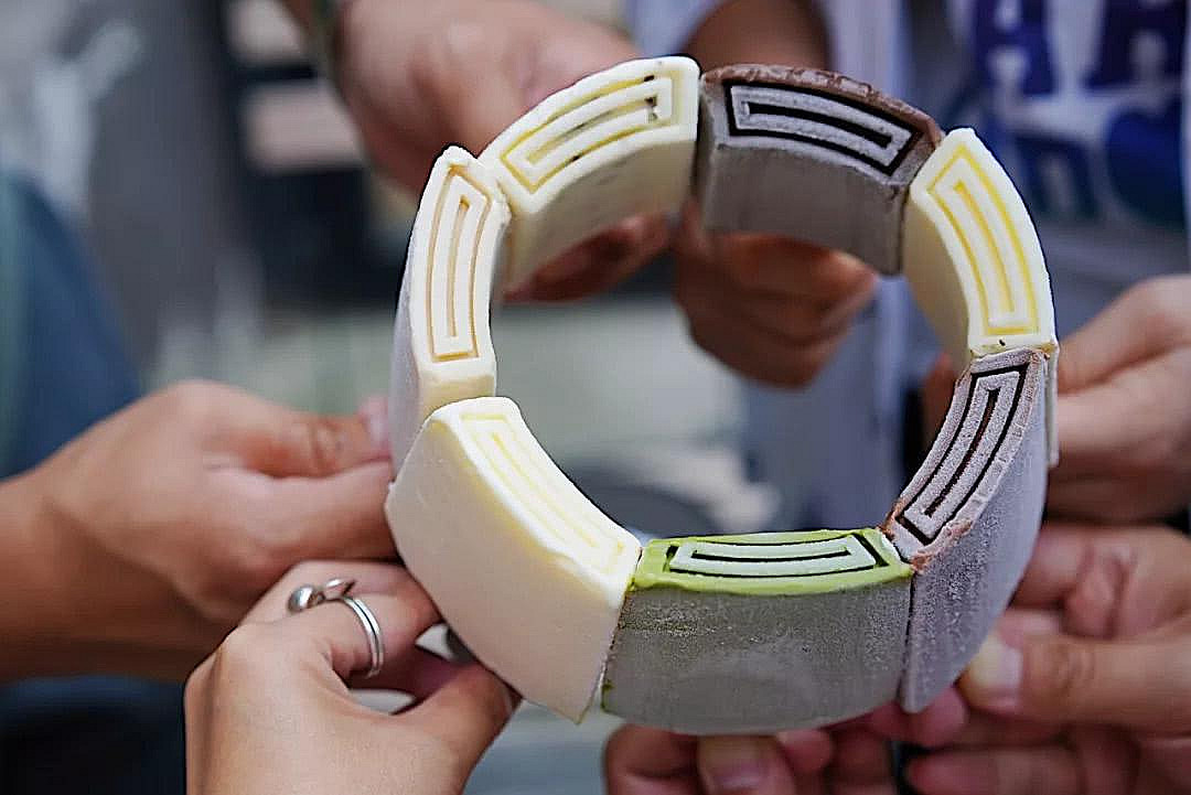 对钟薛高天价雪糕的看法与评价,钟薛高雪糕高价事件