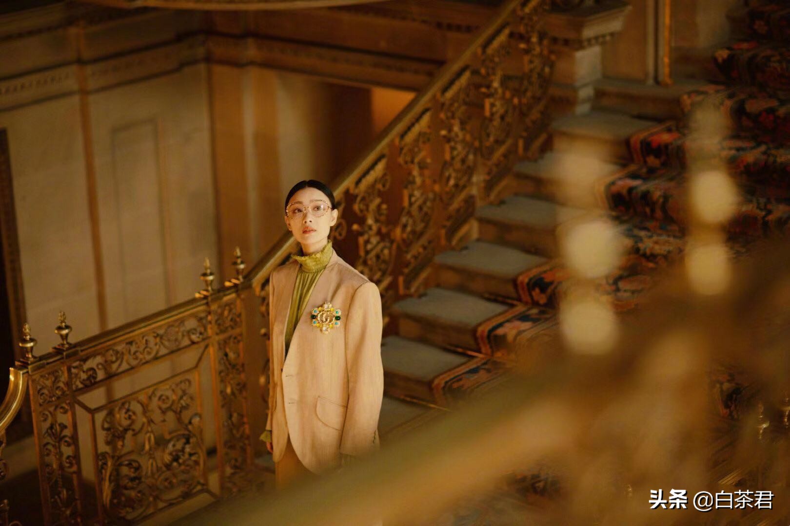 倪妮gucci米兰时装周,倪妮gucci白色连衣裙