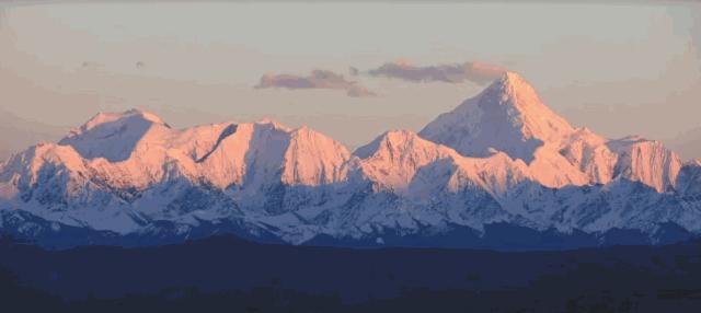 一座比珠穆朗玛峰还难登的雪山,有一座山比珠穆朗玛峰还要高