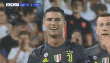 c罗进球后嘲讽动作,c罗进球后回应穆里尼奥