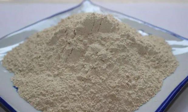 更年期脸上的斑越来越严重怎么办,更年期的女性脸上长斑怎么处理