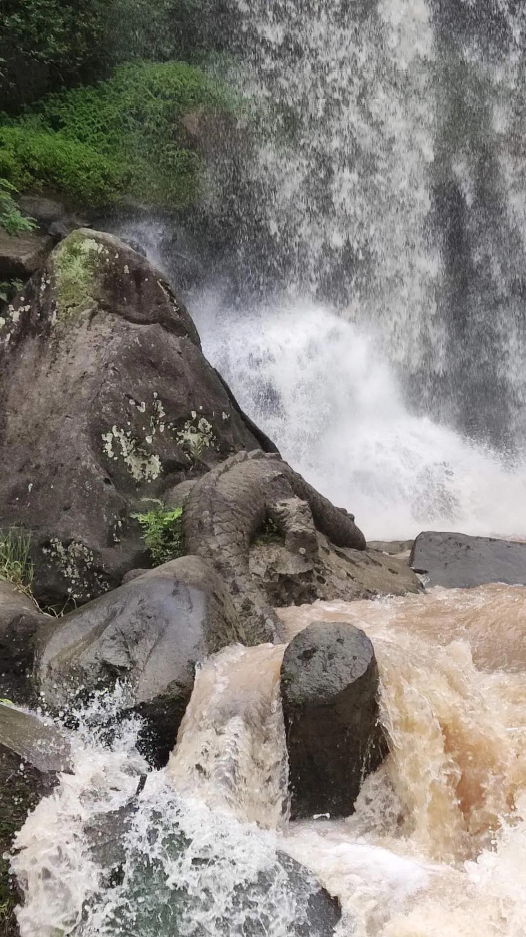 济南惊现黄果树瀑布般美景,惊现黄果树瀑布
