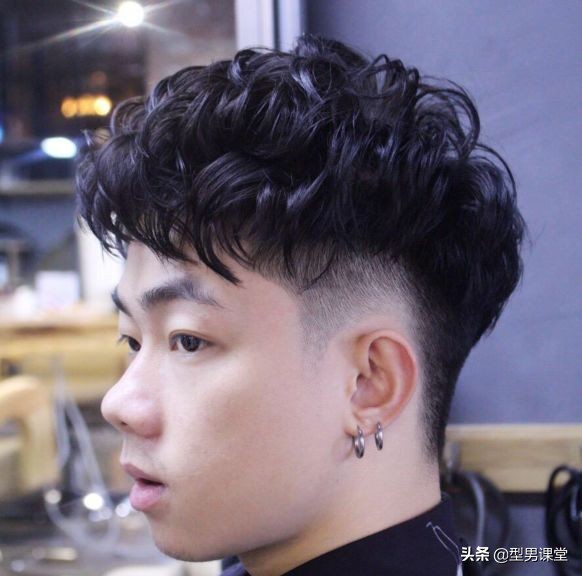 男生烫发三款建议,男生烫发的类型和效果