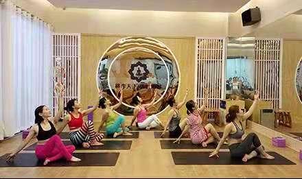 很高兴遇见你爵士舞,很高兴遇见你教师舞蹈