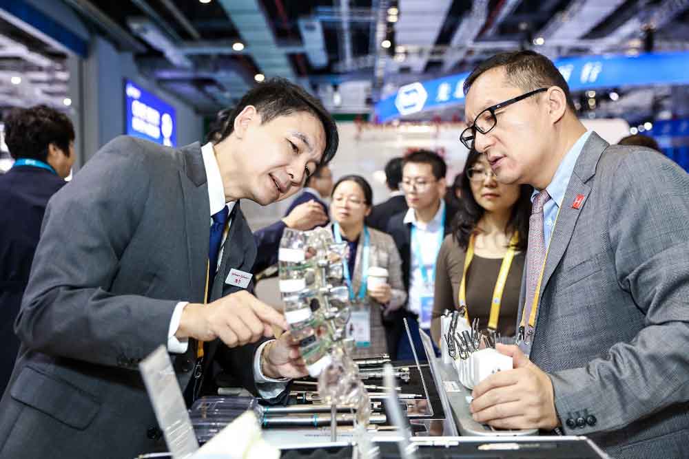 诺奖新药,进博会探秘最细最短的胰岛素针头