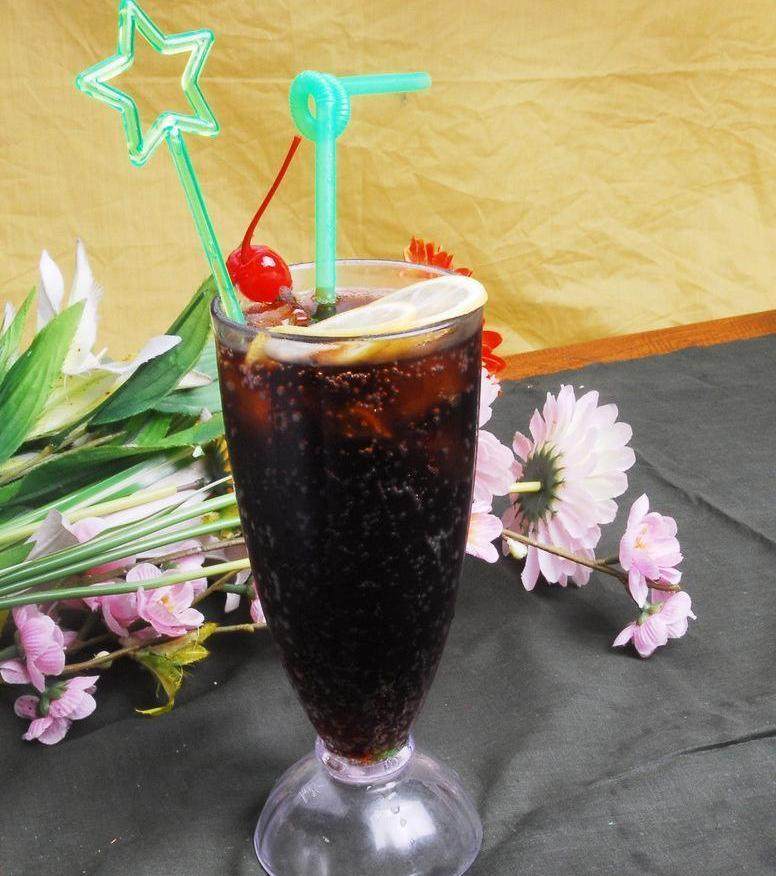 可口可乐妙用16个你知道几个呢,生活小妙招可乐妙用