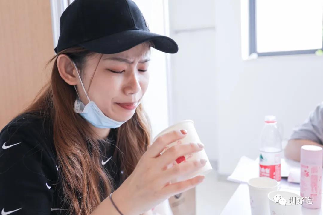 奈雪和星巴克拿铁测评,瑞幸咖啡最推荐的拿铁