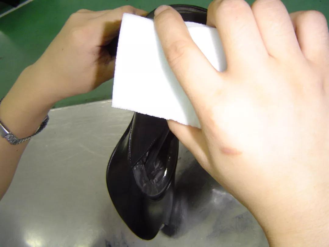 制鞋开版技术,制鞋的基本工艺流程表